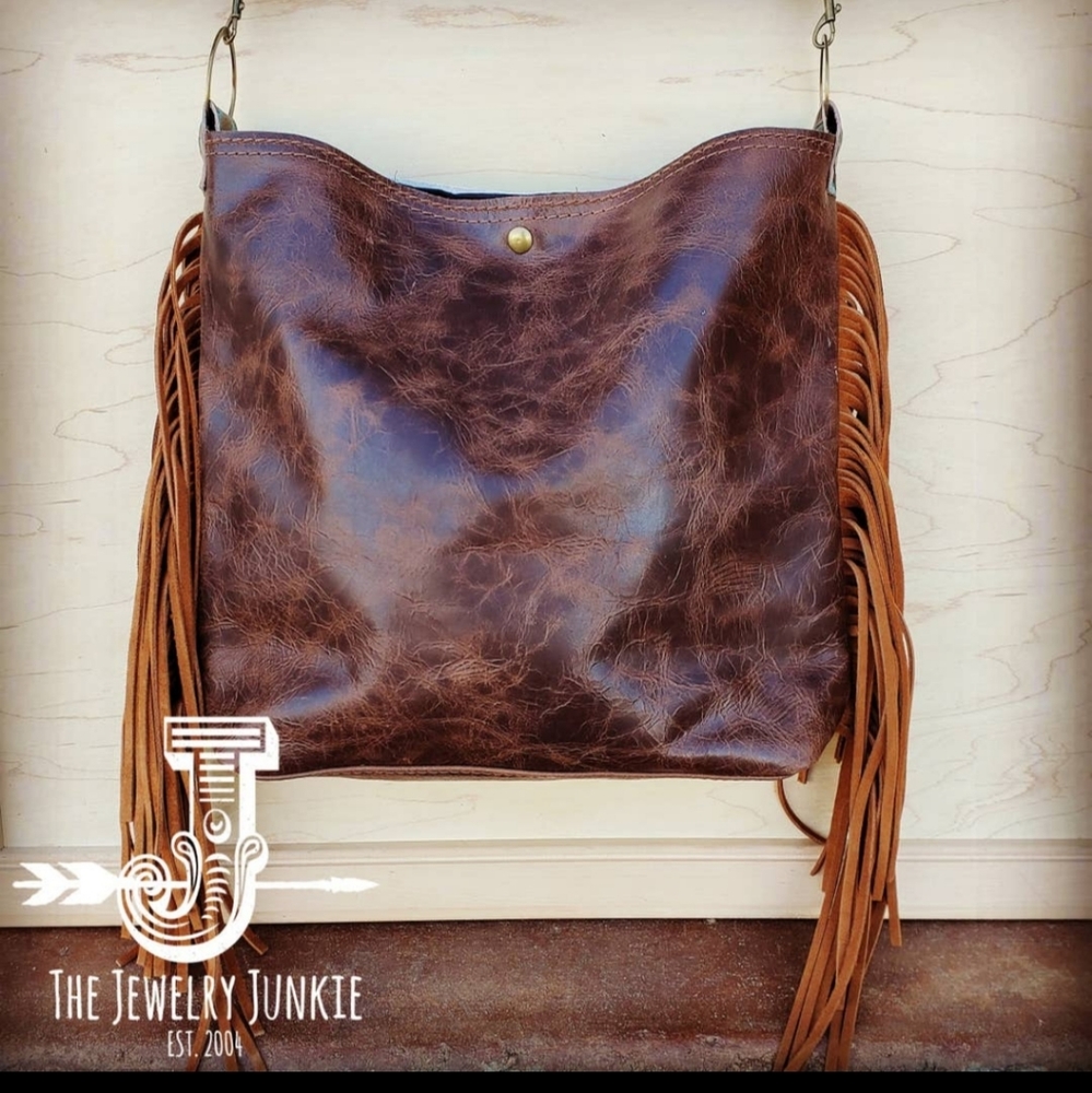 **SOLD** Tejas Bucket Bag - Picture 3 of 3